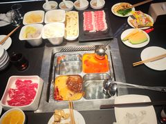 -海底捞火锅智慧餐厅(中骏世界城店)