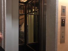 第一台家用电梯-荣府宴(南阳路店)