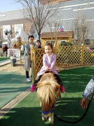 -萌宠亲子动物乐园(槐房万达店)