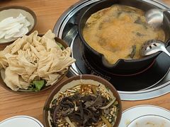 -黔三一夺夺粉酸汤火锅(百信店)