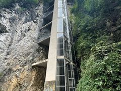 -龙水峡地缝景区