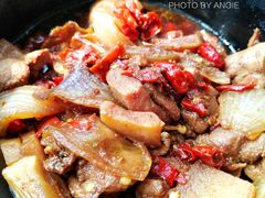 -歪嘴香鸡公煲(大连佳兆业店)