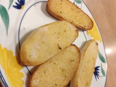 蒜香面包-萨莉亚意式餐厅(杭州滨江天街店)