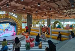 -反弹蹦床公园·运动乐园·团建·亲子派对(深圳观澜湖店)