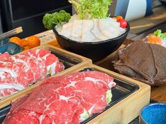 -湊湊火锅·茶憩(南京东路悦荟店)