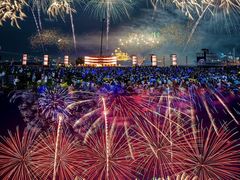 -泰达航母主题公园