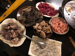 渣渣嫩牛肉-岗上渣渣老火锅(两路口店)