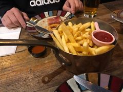 炸薯条-SISTERS BAR RESTAURANT川意酒馆(嘉善老市H楼店)