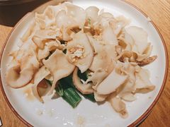 秋葵浸螺片-宋小谨·泉州菜(西沙湾店)