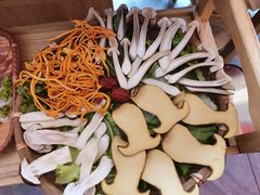 -阿婆情腊排骨火锅(金虹路店)