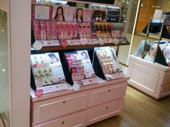 -4inlook美目美佳隐形眼镜店(恒隆广场店)