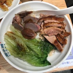 鹅肉鹅肾双拼饭