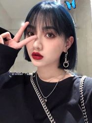 -朗峰专业美发沙龙