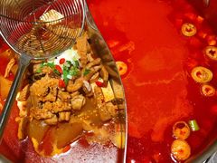 -左庭右院鲜牛肉火锅(浦江欢乐颂店)