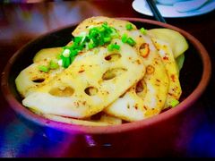 -二孃鸡爪爪(东郊记忆店)