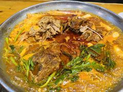 -喇喇排骨火锅·传统韩式脊骨汤(望京西园总店)