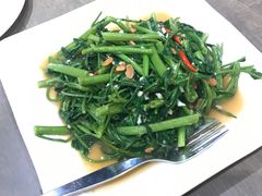 -The Dishes Seafood & Restaurant