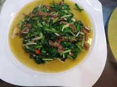 -望海潮海鲜店 特色家常菜(在海一方店)