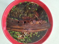 -小龙大肉面馆