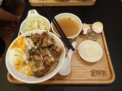 -熊吞·大碗丼烧肉饭(济宁万达广场店)
