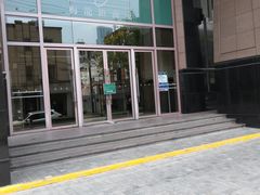 -梅龙镇广场