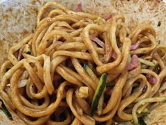 -黑八私房老北京炸酱面