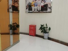 -泰康拜博口腔(凯迪大厦店)