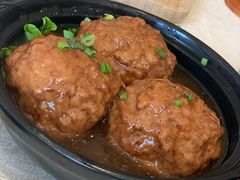 狮子头-巢香扣肉馆