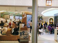 门面-奈雪的茶(亨特国际广场店)