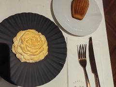 -潮一不贰·法式甜品·生日蛋糕·西式简餐(外滩店)