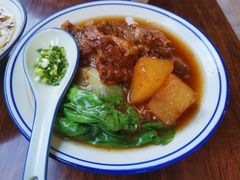 柱侯牛腩面-左记港食(融科天城店)