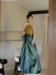 -曼青婚纱礼服馆