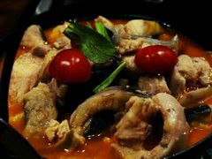 -云海肴·汽锅鸡·云南菜(天山百盛优客店)