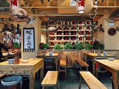 -泥糊破店小酒馆·团建聚餐(南京西路店)