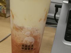 -喜茶(杭州滨江宝龙店)