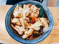 老麻抄手-八一路好吃街(雨田商务大厦店)