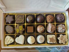 -Laderach 莱德拉(上海环贸iapm店)