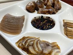贵州秘制酱鸭-黔香阁·味(花木店)