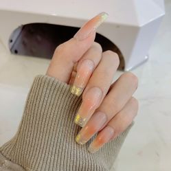 -Fanni美甲美睫皮肤管理