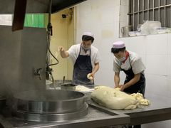 -吾穆勒蓬灰牛肉面·清真(北滨河中路店)