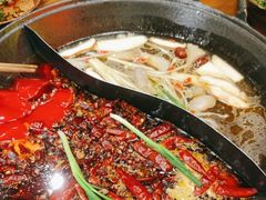 -萍姐火锅·公路夜市(武汉首店)