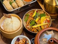 -银米·云南传统过桥米线(双廊黑金冠店)