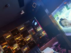 -温莎KTV(珠江路店)