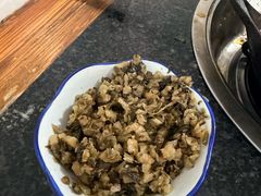 咸菜-石灰市毛记烧鸡公(解放碑店)
