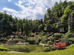 -梭布垭石林景区