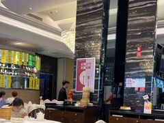 -万龙洲海鲜(大兴绿地缤纷城店)