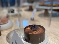 -VERIE BAKEHOUSE