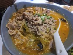 秘制酸汤肥牛-鹿港小镇(滨北店)