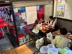 -BHC炸鸡(明洞总店)