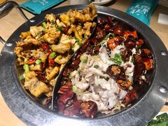 -小鱼小牛·鱼牛干锅·脆鱼火锅(世欧广场店)